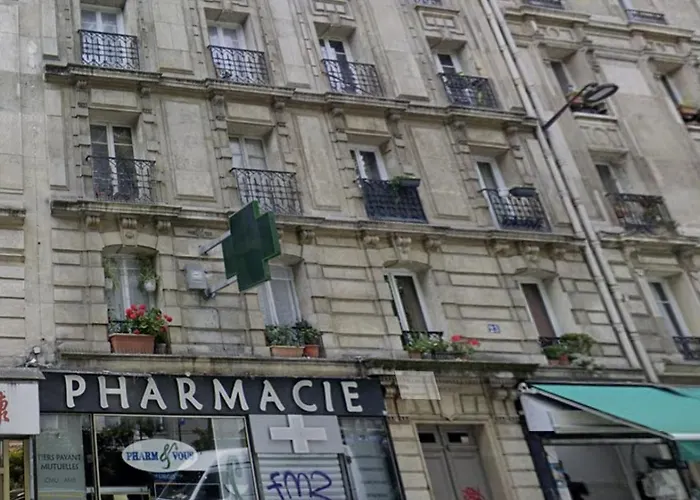 Classic Parisian 2 Bedroom Flat In 10 Апартаменты *